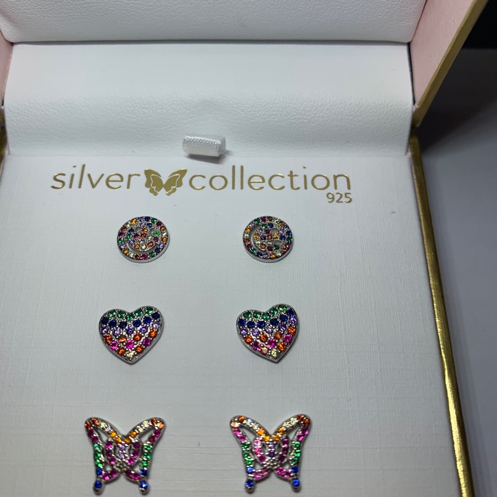 New Sterling Silver Earring set